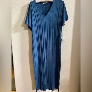 Stitch Drop french blue ribbed dress.